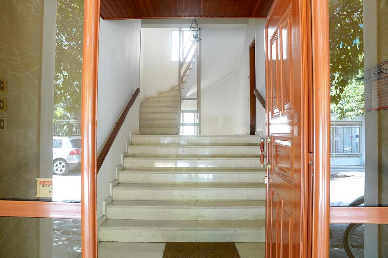 70M2 Apartment 4 Mins From Athens Central Station! Luaran gambar