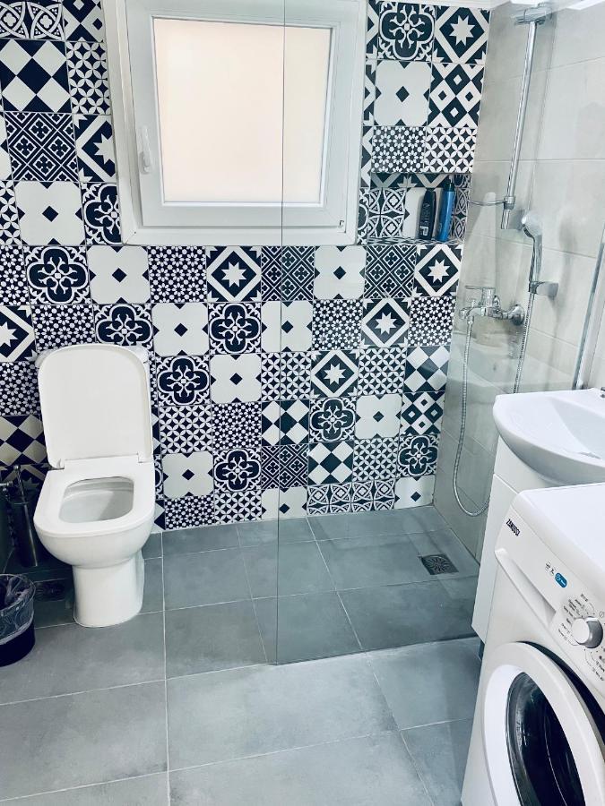 70M2 Apartment 4 Mins From Athens Central Station! Luaran gambar