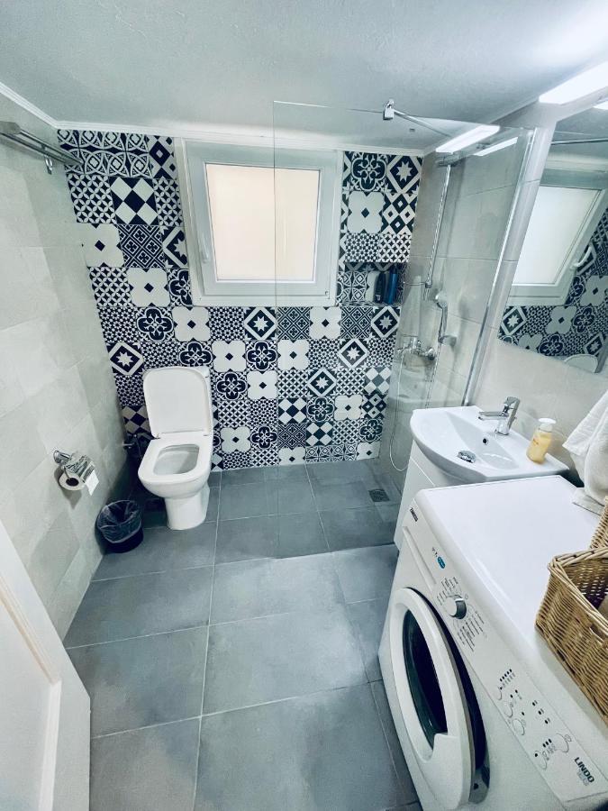 70M2 Apartment 4 Mins From Athens Central Station! Luaran gambar